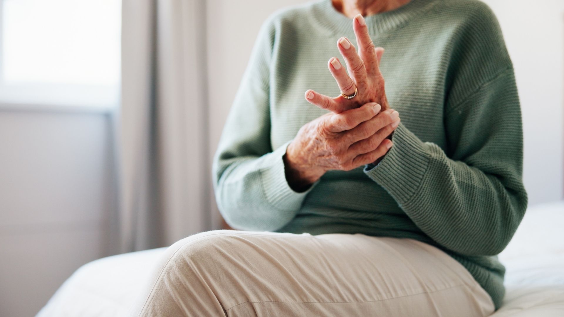Ultrasound Guided Hand Pain Relief in St Louis